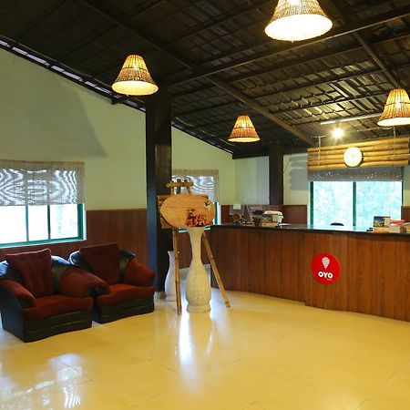 Oyo 4651 Woodpecker Resort Munnar Buitenkant foto