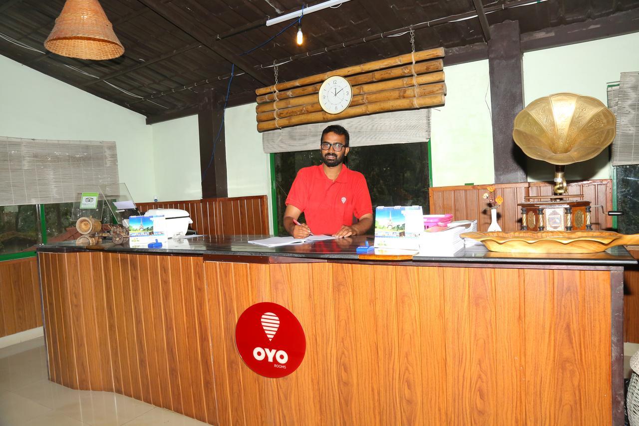 Oyo 4651 Woodpecker Resort Munnar Buitenkant foto